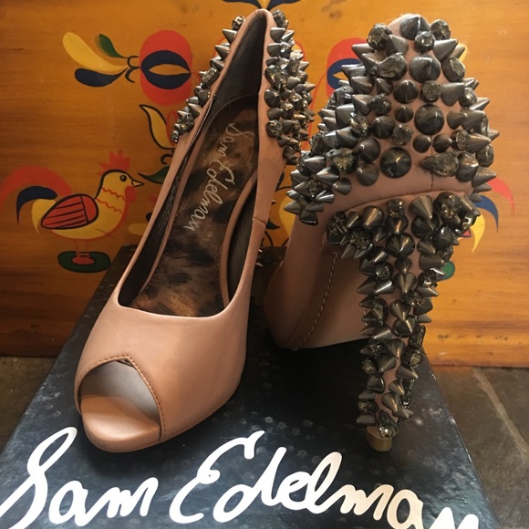 Sam Edelman Lorissa Nude Peep Toe Stud Heels Sz 6M - Picture 2 of 6